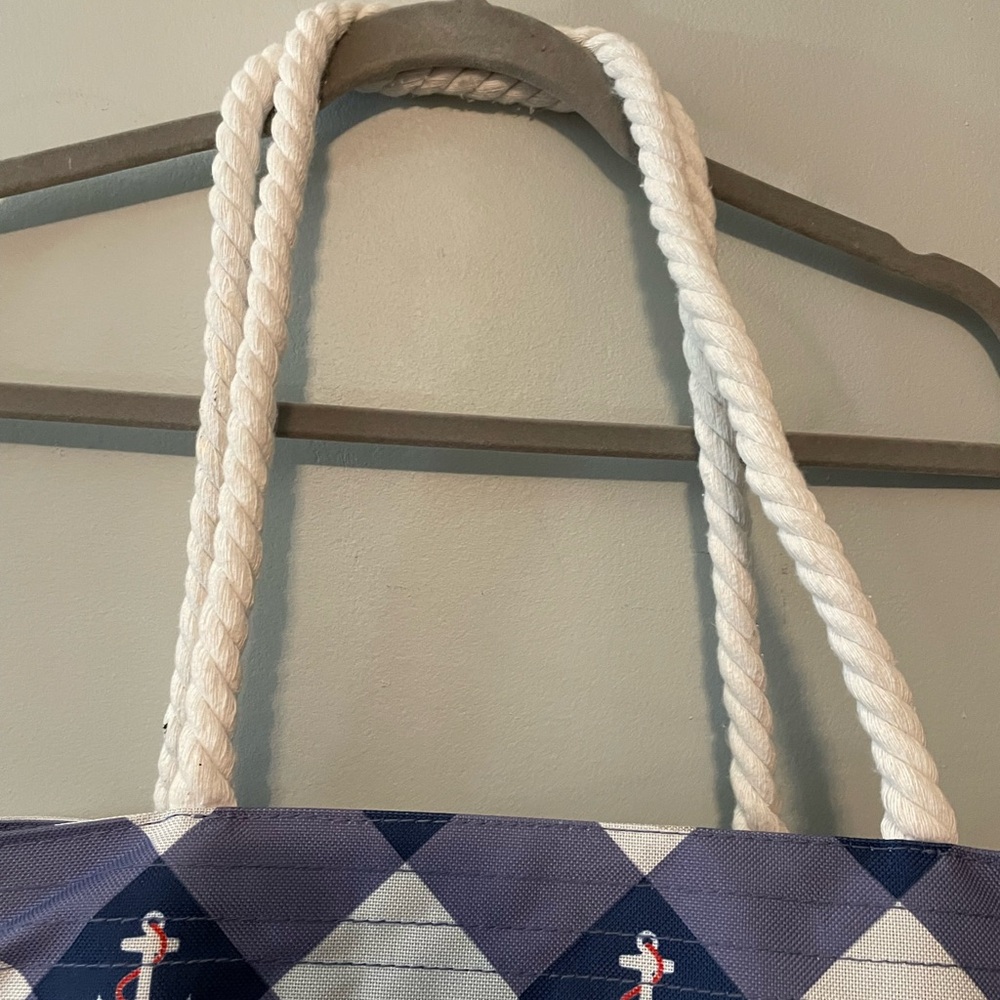 Nautical Anchor Pattern Beach Tote Bag - Navy and White - Picture 2 of 9
